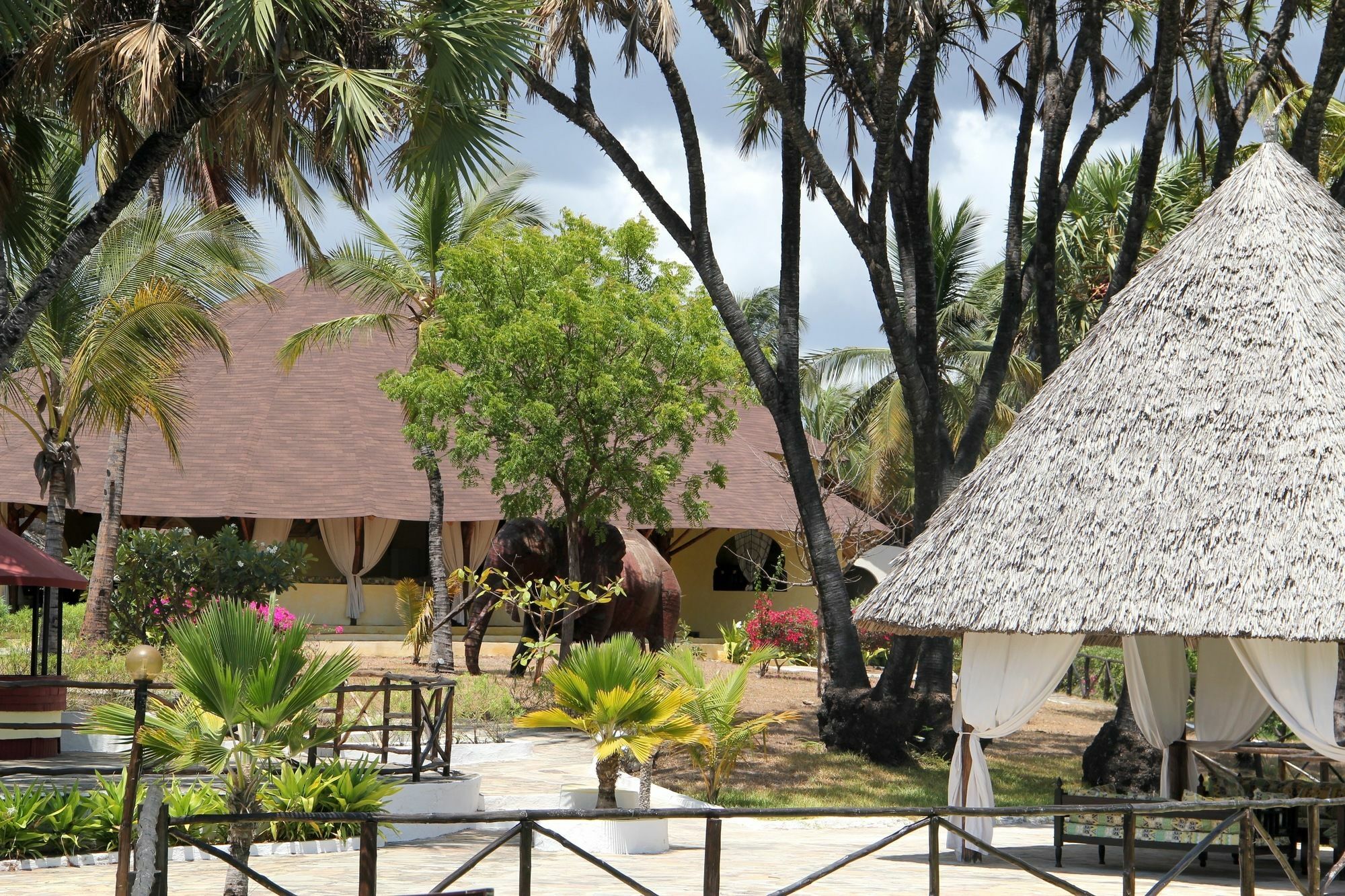 Angel'S Bay Beach Resort Malindi Kültér fotó